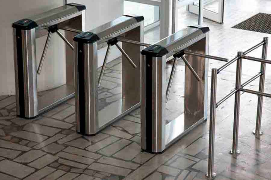 Роль турникетов в ограничении доступа на объекты Роль турникетов в ограничении доступа на объекты
